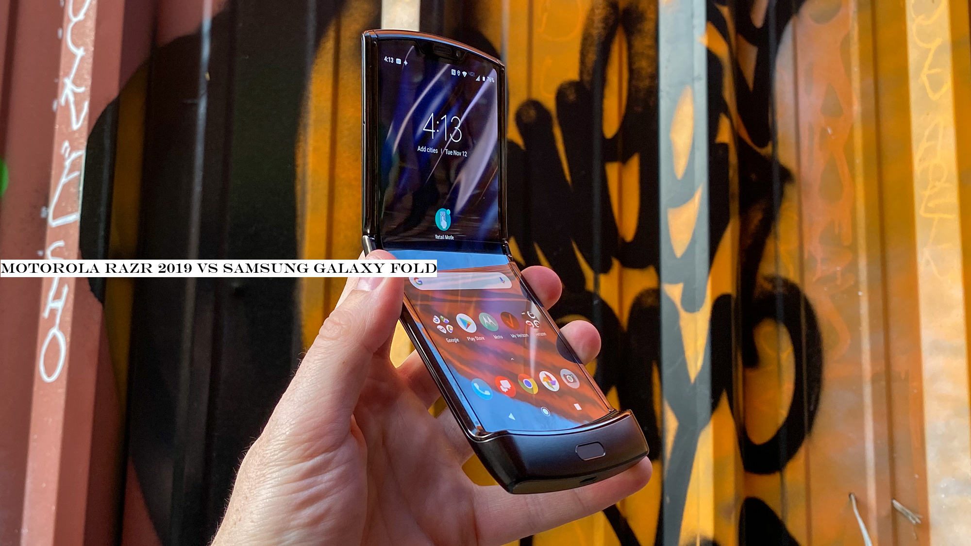 Motorola Razr 2019 vs Samsung Galaxy Fold