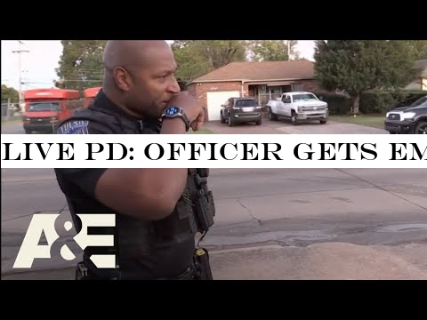 Live PD: Officer Gets Emotional After Talk w/ Veteran (Season 4) | A &E