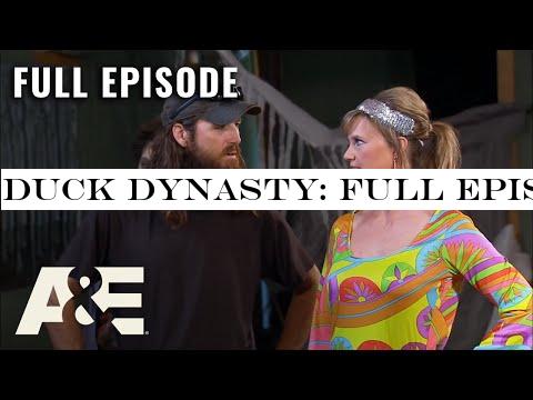 Duck Dynasty: Full Episode - Quack-O-Lantern (Season 4, Episode 10) | Duck Dynasty